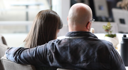 TC2025 couple at table_web